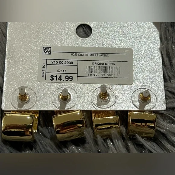 SugarFix adorable earrings 2 sets - Picture 2 of 4